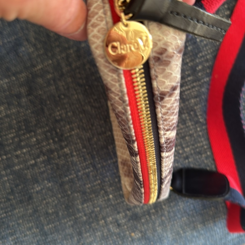 Clare V. Snake print Crossbody bag - Picture 6 of 7